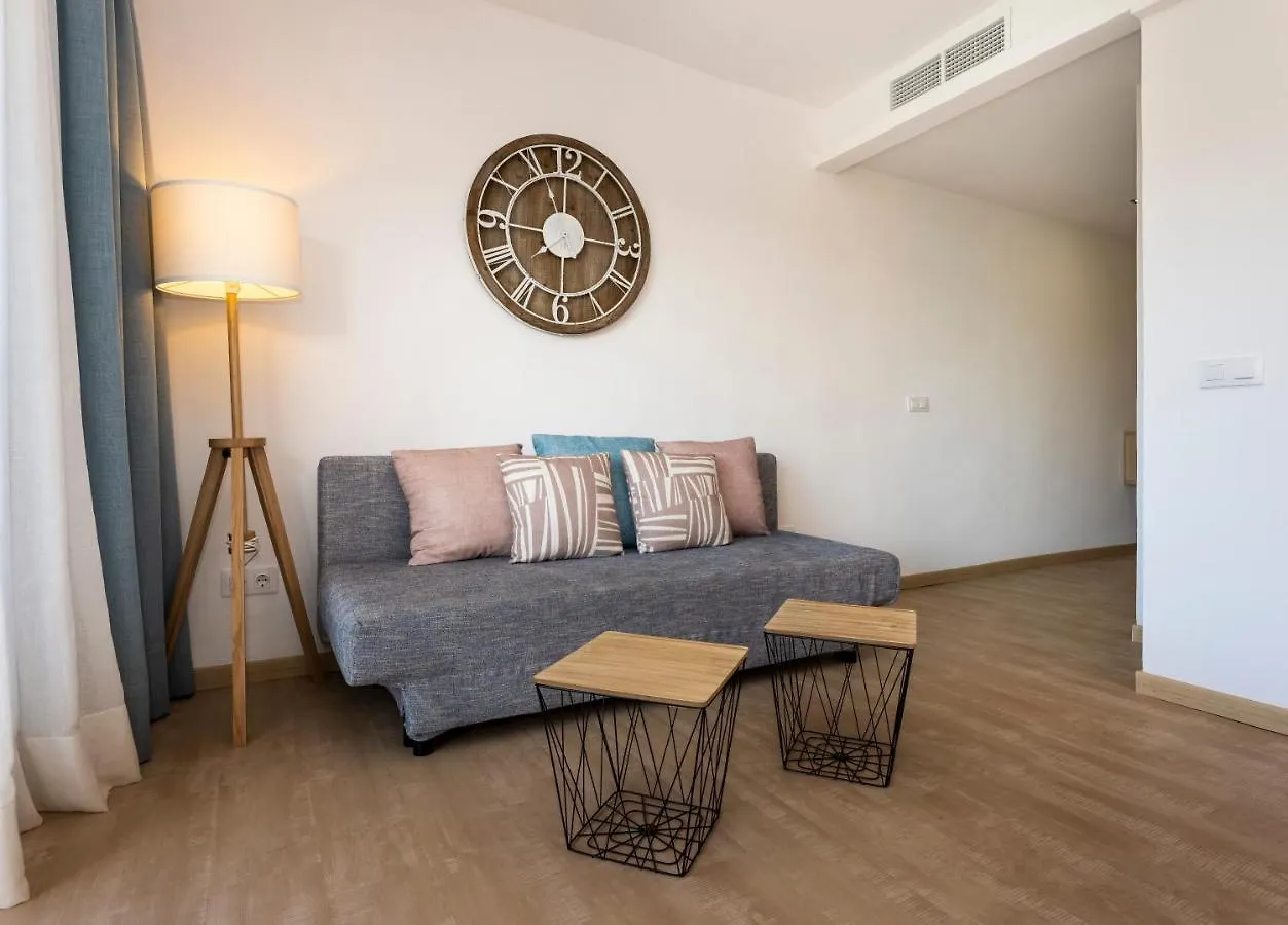 Apartamentos S'Olivera Canyamel  Aparthotel
